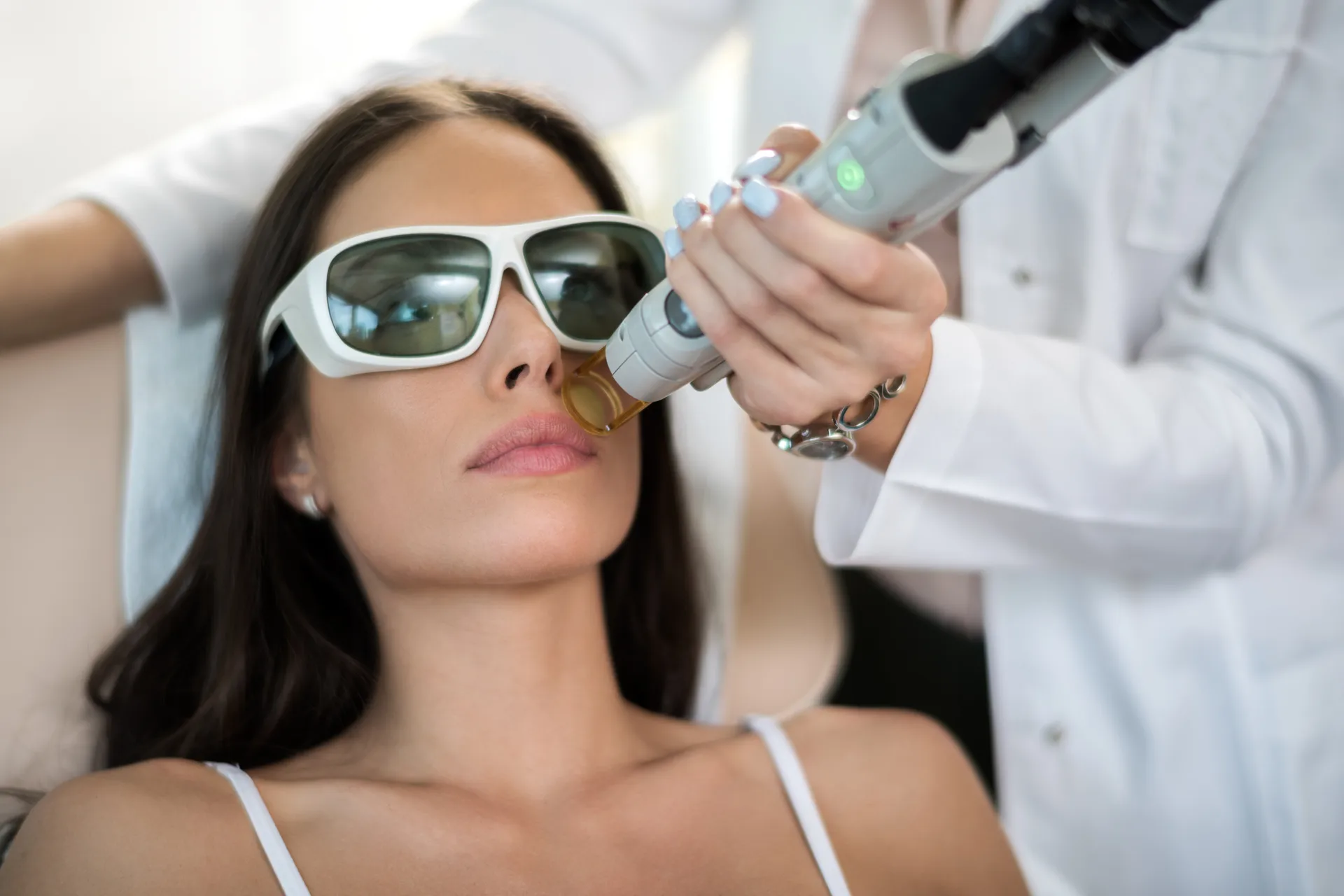 CO2 Laser at Dr. Lanna Aesthetics