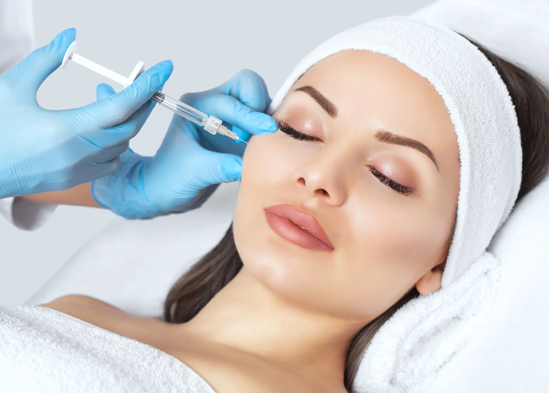 How to Revitalize Your Look with Cheek Hollow Fillers: A Comprehensive ...